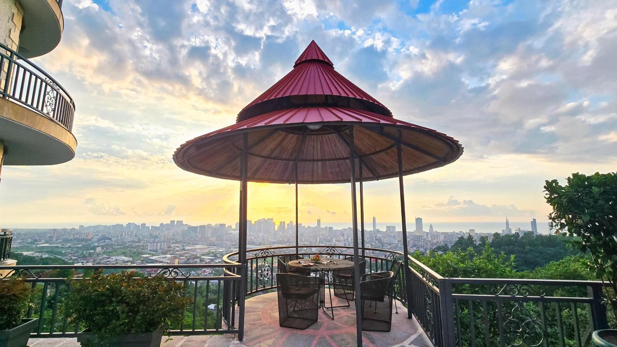 Hillside Inn 바투미 외부 사진